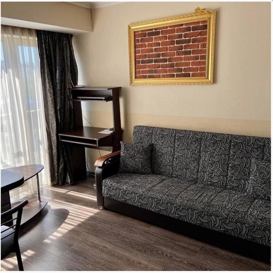 3-Bedroom Apartment Most City Area Dnipro Exterior foto