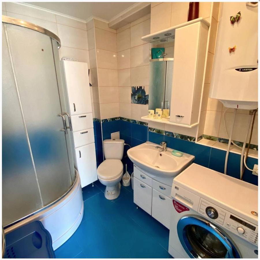 3-Bedroom Apartment Most City Area Dnipro Exterior foto