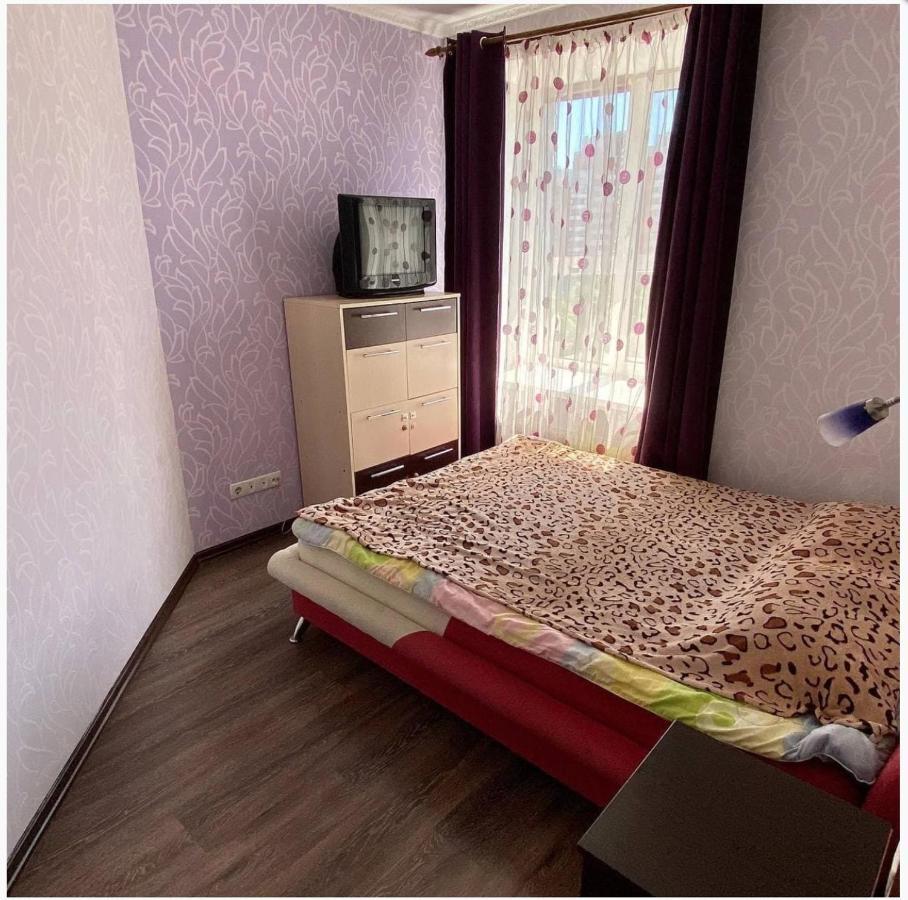 3-Bedroom Apartment Most City Area Dnipro Exterior foto